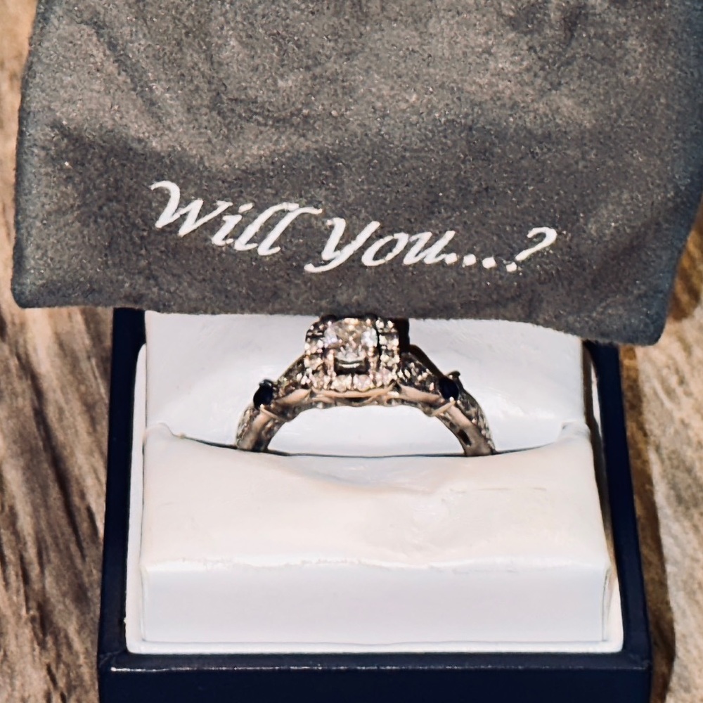 Vera Wang Wedding band set.